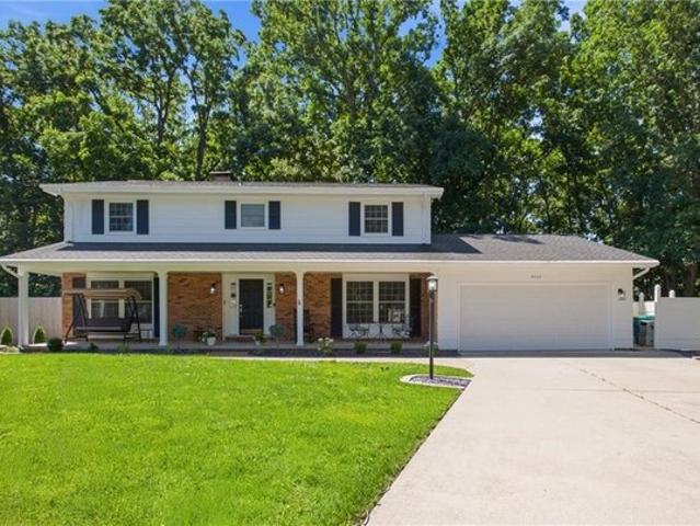 House for sale in Charleston, Illinois