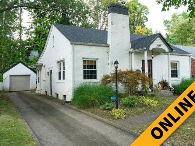 House for sale in New Albany, Indiana