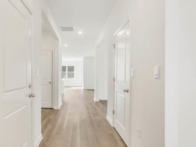 House for sale in Illinois