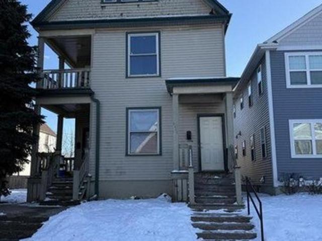 House for sale in Milwaukee, Wisconsin