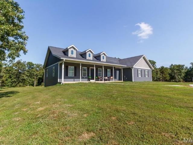 House for sale in Laclede, Missouri