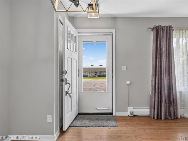 Condo for sale in South Lyon, Michigan