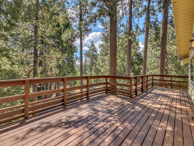 House for sale in Pine Cove, Idyllwild