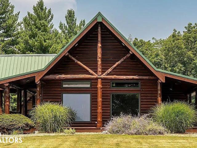 House for sale in Mount Pleasant, Iowa