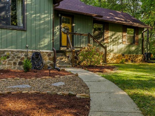 House for sale in Bowling Green, Warren County