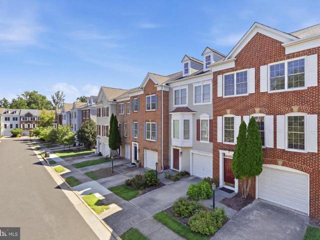 Townhouse for sale in Virginia