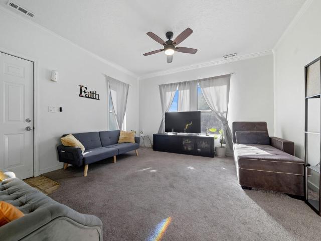 House for sale in Los Molinos, California