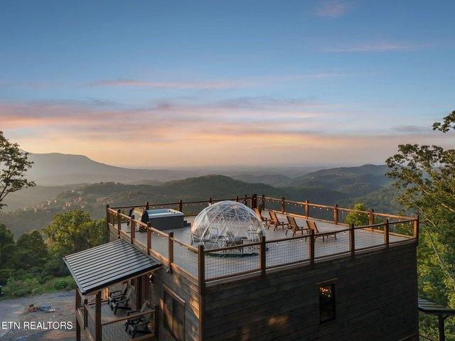 House for sale in Pigeon Forge, East Tennessee