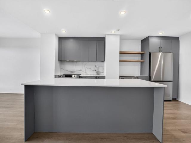 Apartment for rent in Chomedey, Quebec