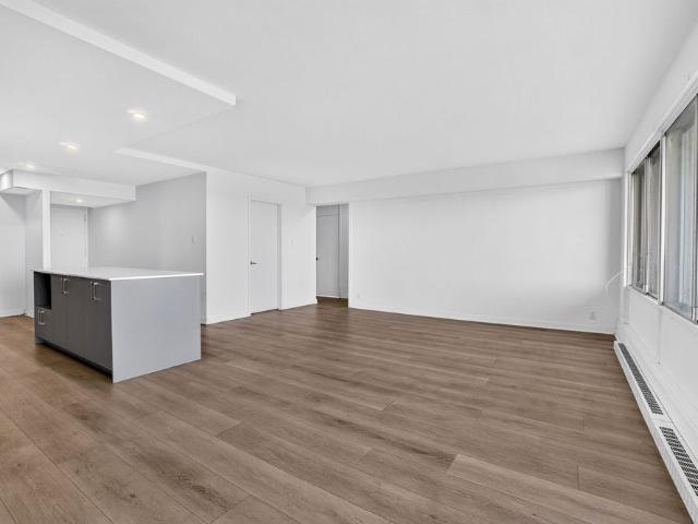 Apartment for rent in Chomedey, Quebec
