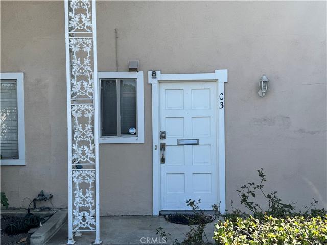Townhouse for sale in Orange, California
