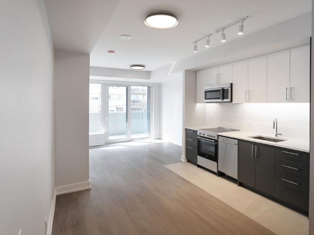 Room for rent in Woburn, Ontario