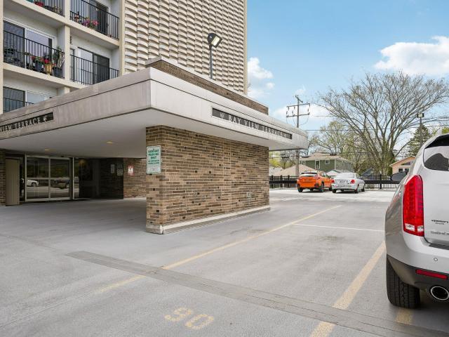 Condo for sale in Bay View, Milwaukee