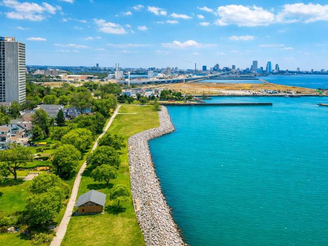 Condo for sale in Bay View, Milwaukee