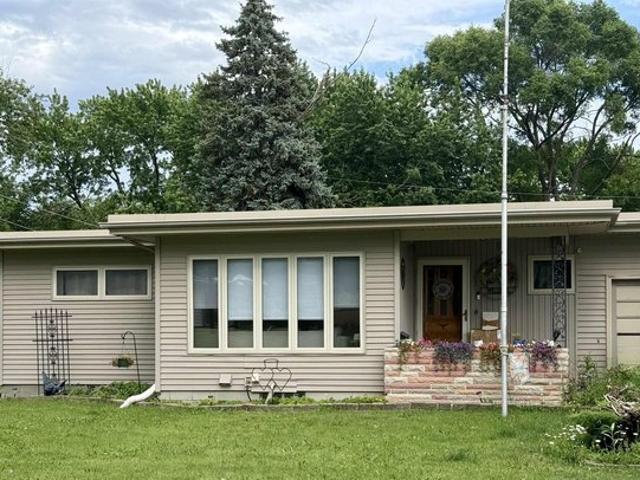 House for sale in Waterloo, Iowa