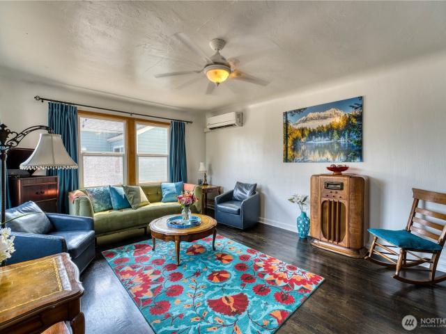 House for sale in Belfair, Washington