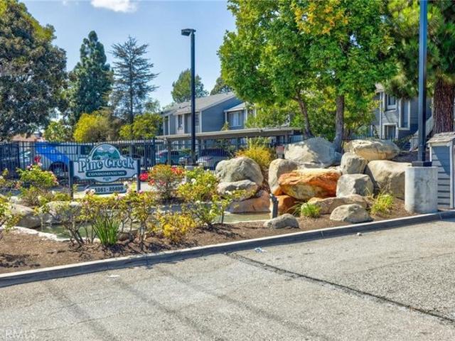 Condo for sale in Canoga Park, California