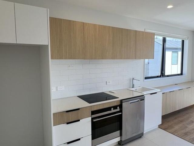 Apartment for rent in Northcote, Kaipātiki