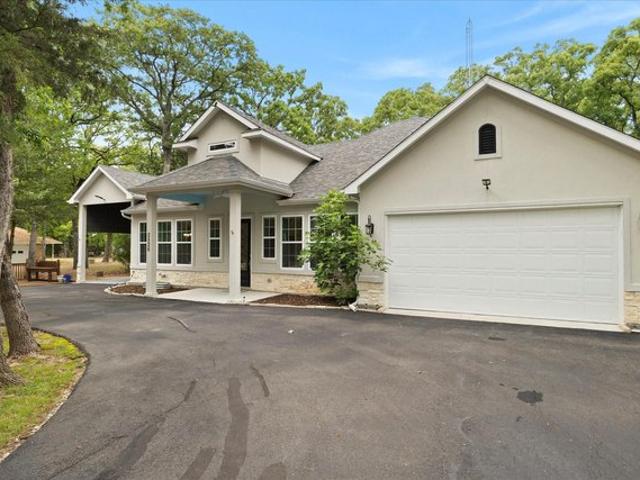 House for sale in Hunt, Texas