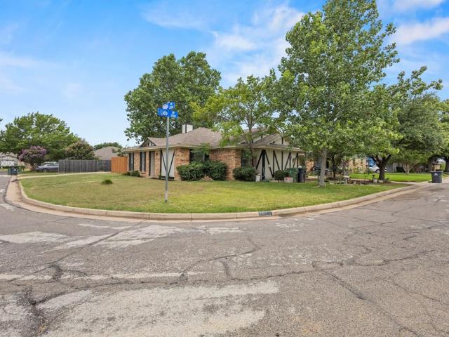 House for sale in Arlington, Texas