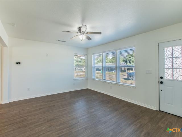 House for sale in Gatesville, Coryell County