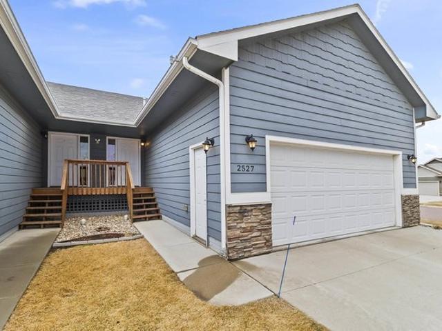 Townhouse for sale in Yankton, South Dakota