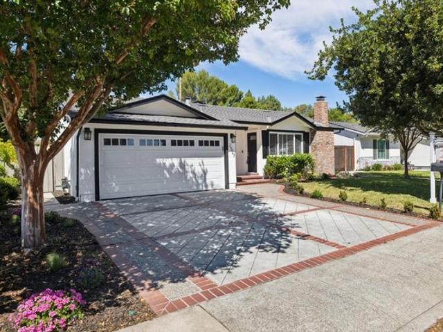 House for sale in Santa Clara, Santa Clara County