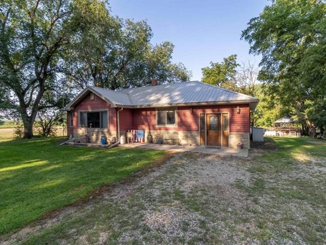 House for sale in Woodbury, Iowa