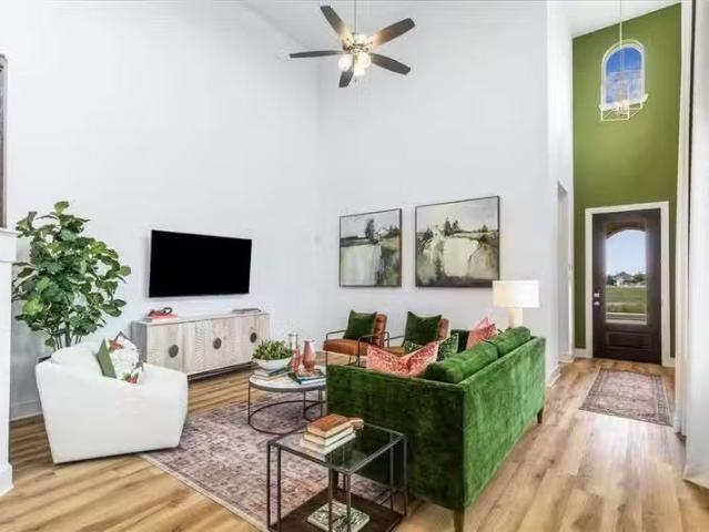 House for sale in Pasadena