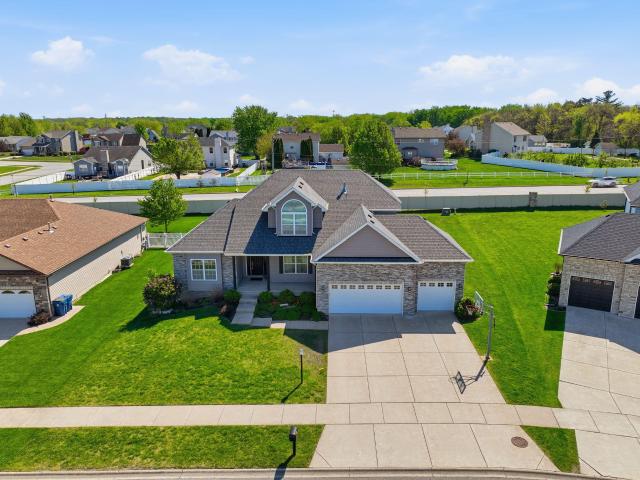 House for sale in Schererville, Indiana