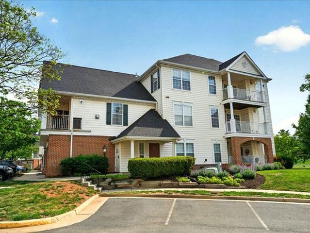 Condo for sale in Virginia