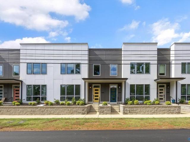 Townhouse for sale in Huntsville, Alabama