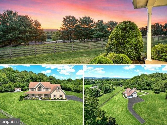 House for sale in Spring Grove, Pennsylvania
