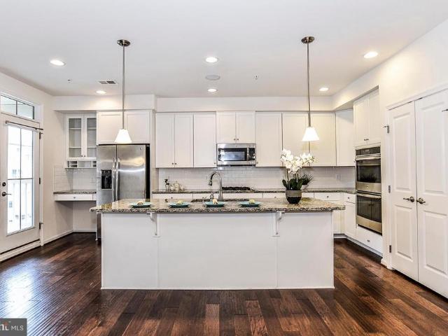 Condo for sale in Aldie, Loudoun County