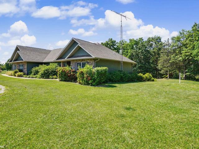 House for sale in New London, Iowa