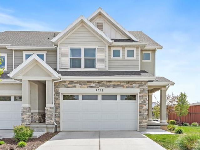 Townhouse for sale in Mapleton, Utah