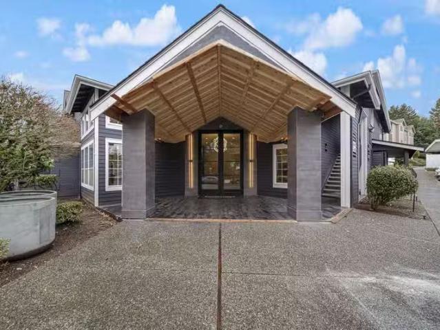 Condo for sale in Puyallup