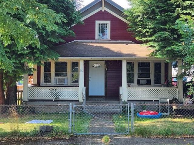 House for sale in Morton, Washington