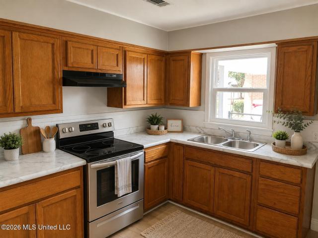 House for sale in Biloxi, Mississippi