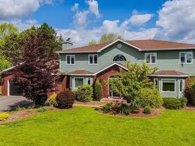 House for sale in New Glasgow, Nova Scotia