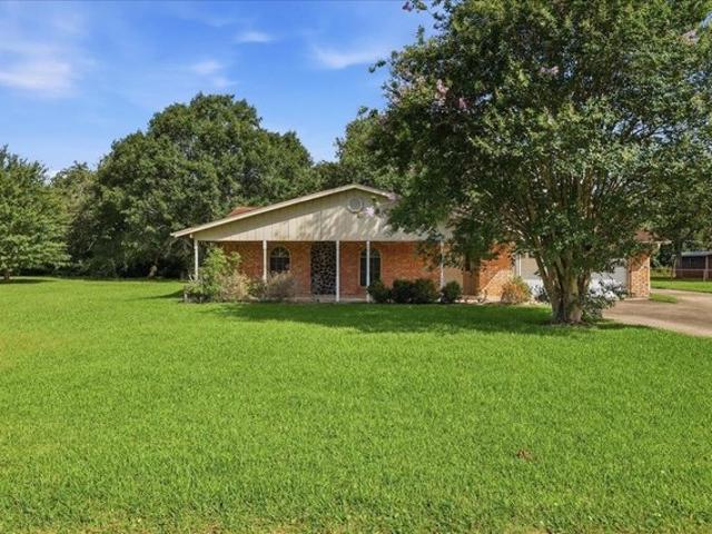 House for sale in Bridge City, Texas