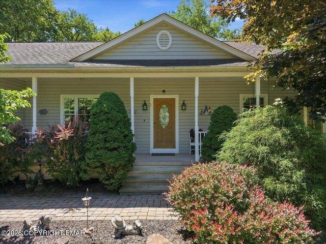 House for sale in Blakeslee, Pennsylvania