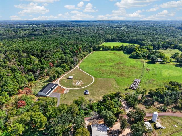 Farm for sale in Holly Springs, Garrison
