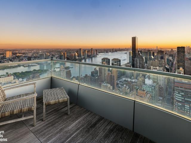 Condo for sale in Manhattan Community Board 6, New York