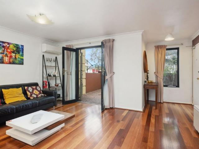 Apartment for rent in Cockburn, Western Australia