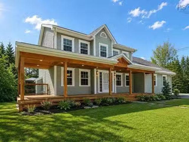 House for sale in Golfview, Hammonds Plains