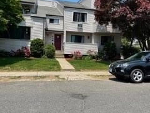 Condo for sale in Bridgeport, Connecticut
