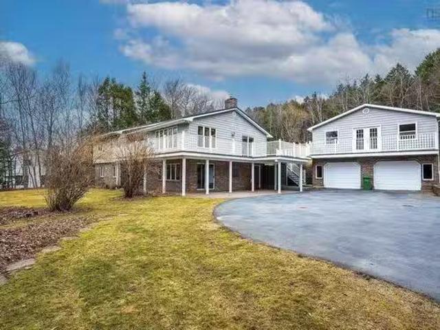 House for sale in Fall River, Nova Scotia