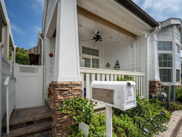 House for sale in Corona Del Mar, California