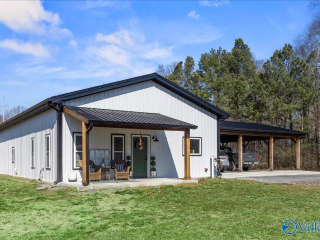 House for sale in Arab, Alabama